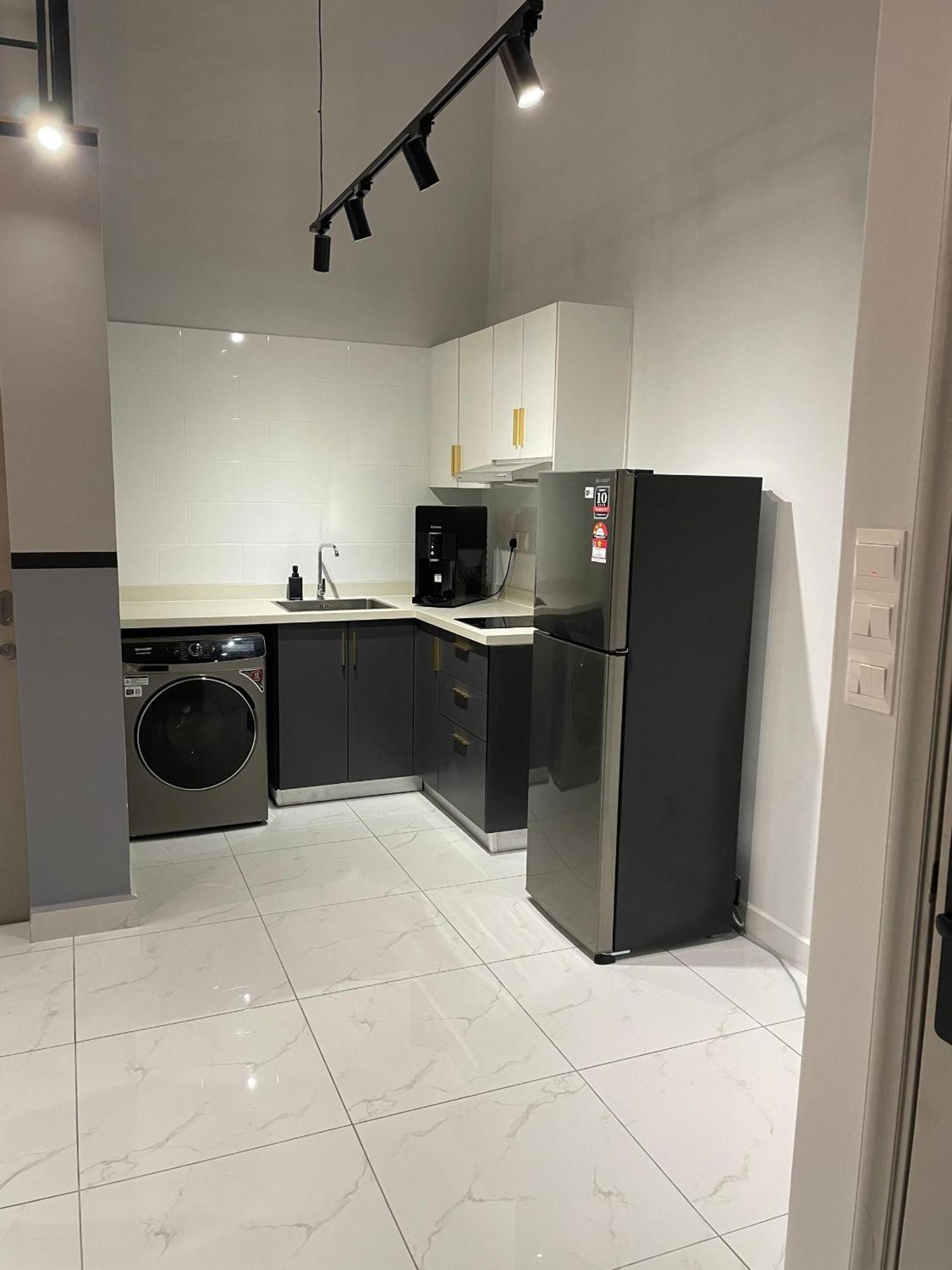 Pangsapuri Modern Loft *